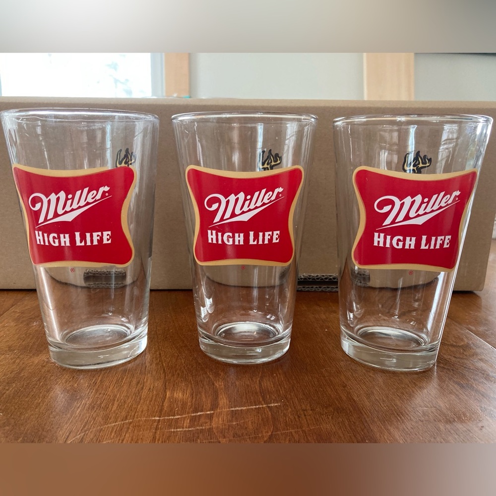Vintage Miller High Life Pint Glasses- Three